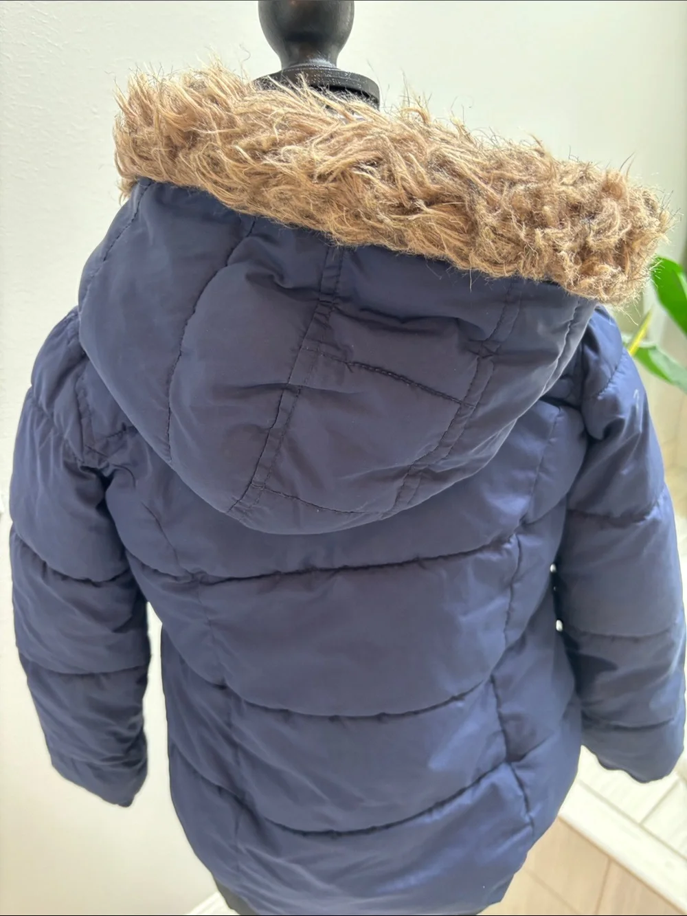Old Navy Navy Blue Puffer Jacket with Faux-Fur Trim Hood M (8)